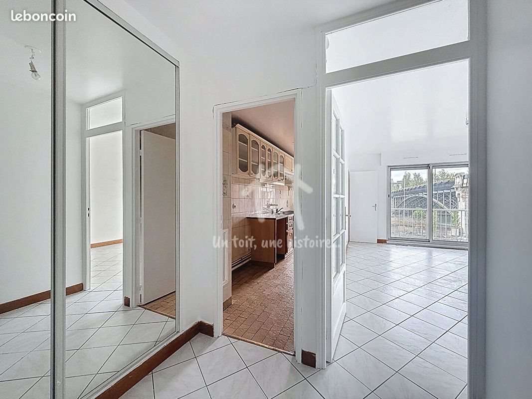 Appartement à vendre, 65m², Courbevoie