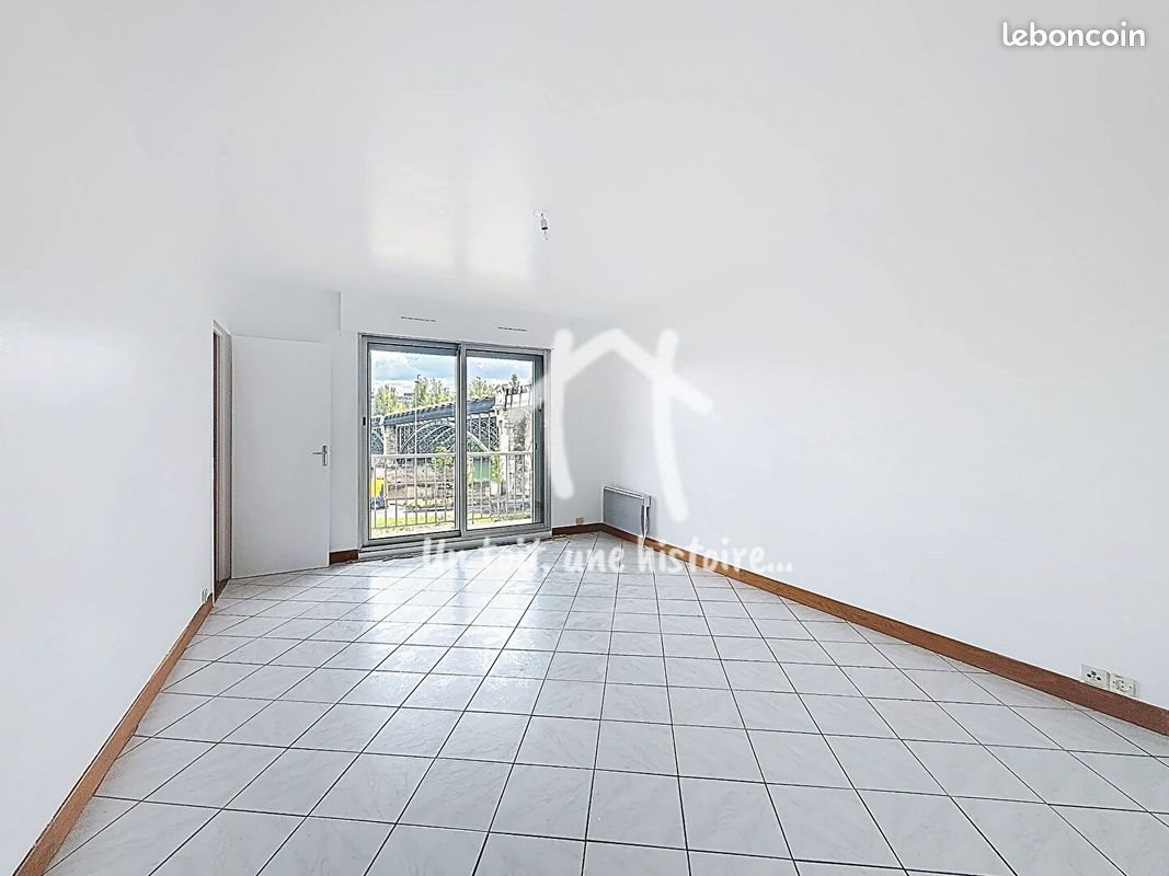 Appartement à vendre, 65m², Courbevoie