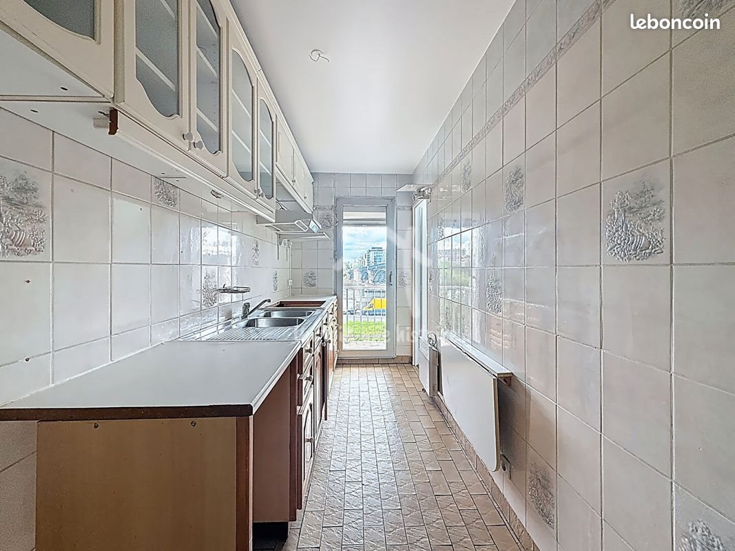 Appartement à vendre, 65m², Courbevoie