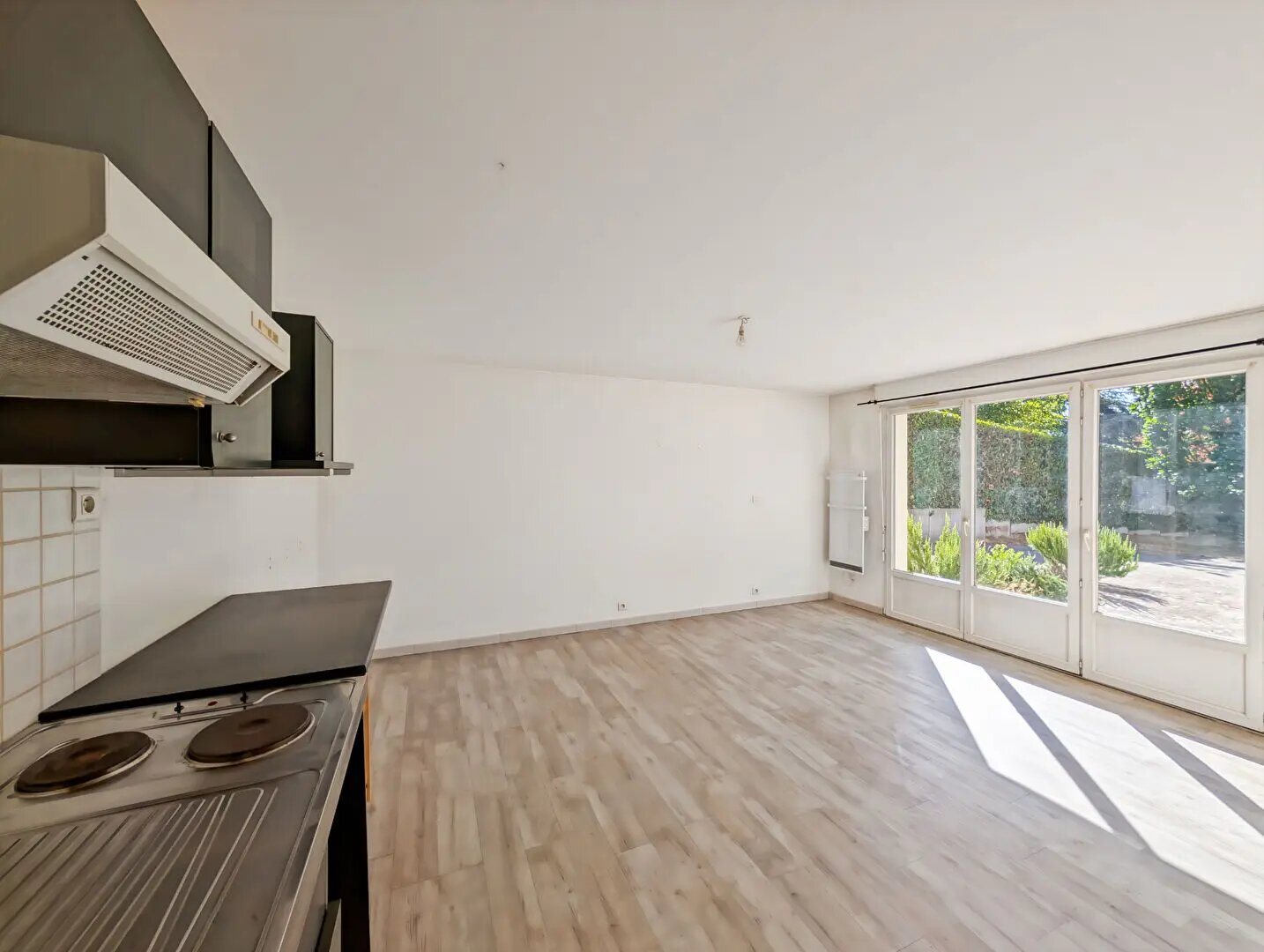 Appartement à vendre, 28m², Boussy-Saint-Antoine