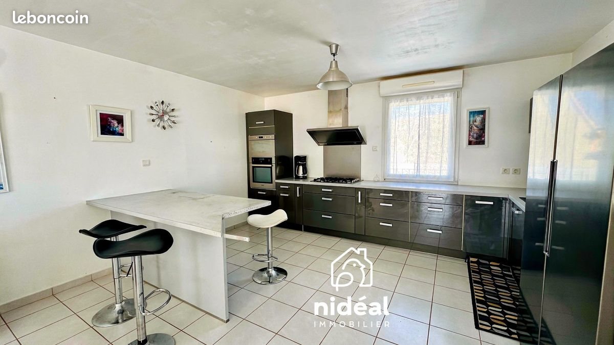 Maison à vendre, 140m², Acquigny