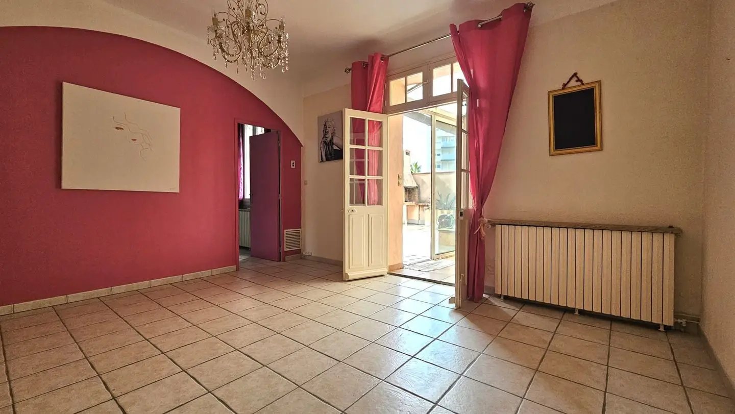 Maison à vendre, 210m², Nîmes