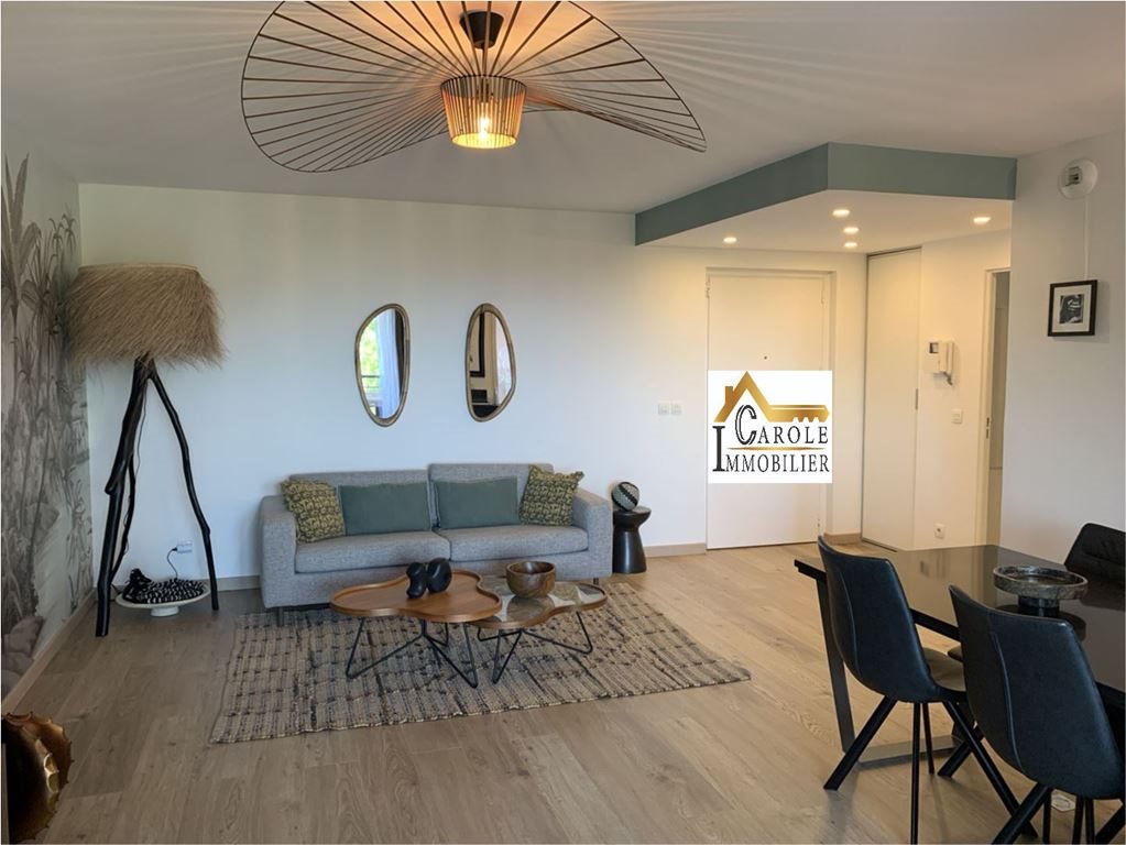 Appartement à vendre, 65m², Mandelieu-la-Napoule