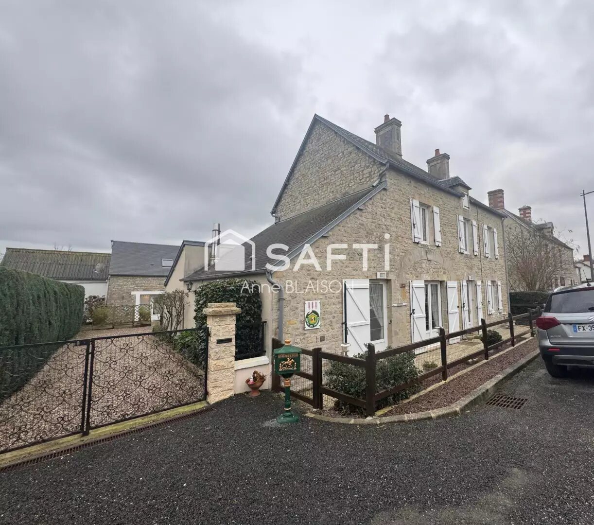 Maison à vendre, 137m², Formigny