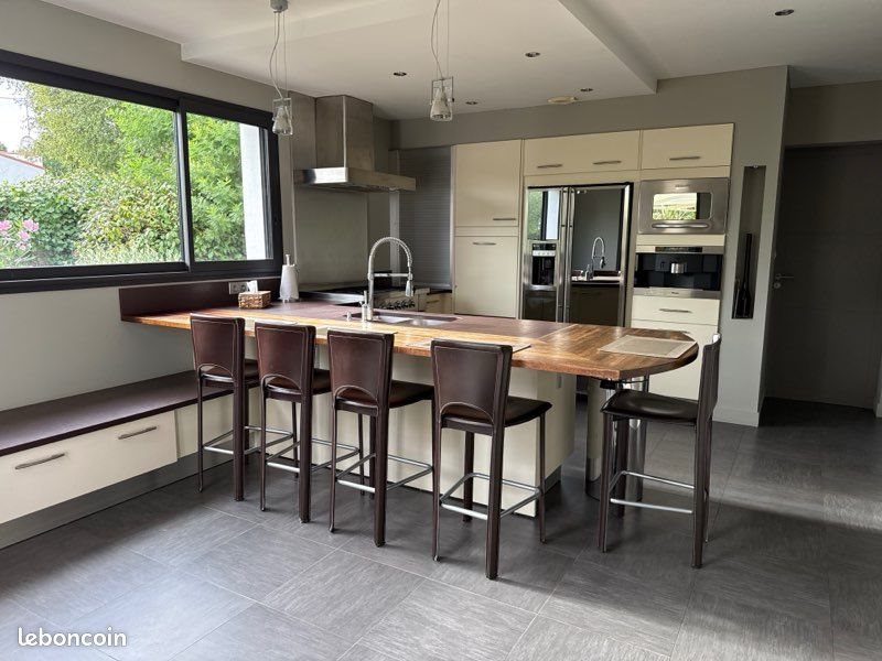 Maison à vendre, 288m², Soullans