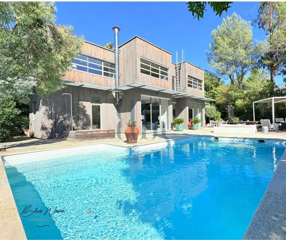 Maison à vendre, 183m², Saint-Raphaël