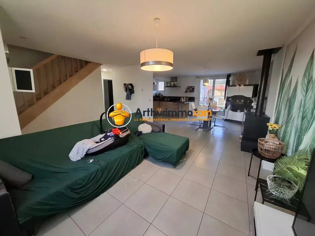 Maison à vendre, 102m², Pommeuse