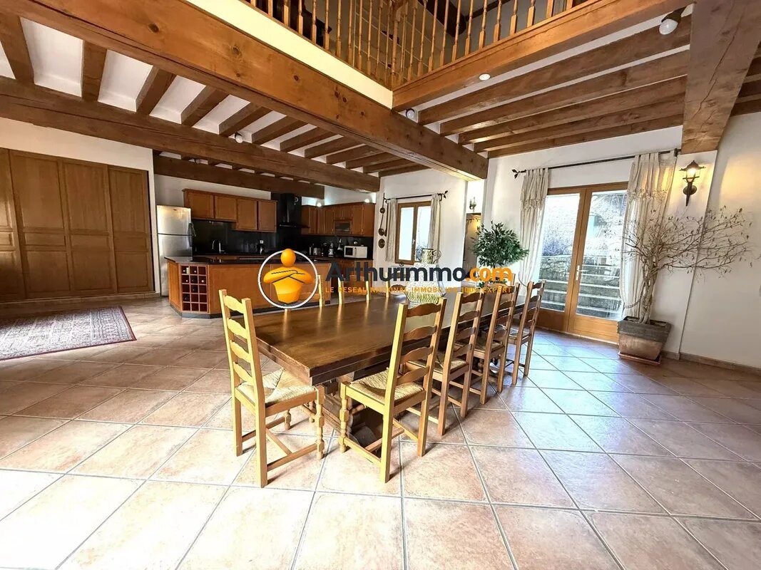 Maison à vendre, 378m², Coulommiers
