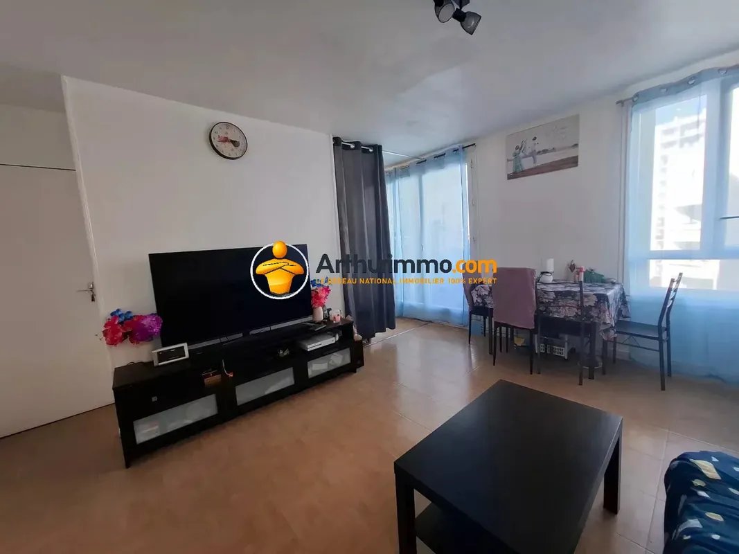 Appartement à vendre, 66m², Meaux