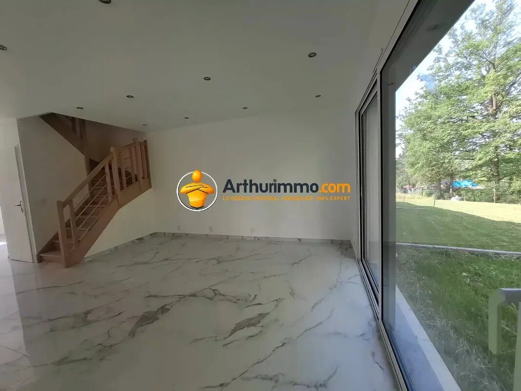 Maison à vendre, 112m², Chessy