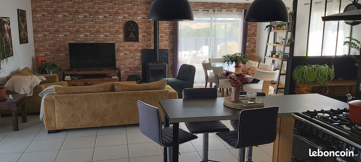 Maison à vendre, 132m², Le Perrier