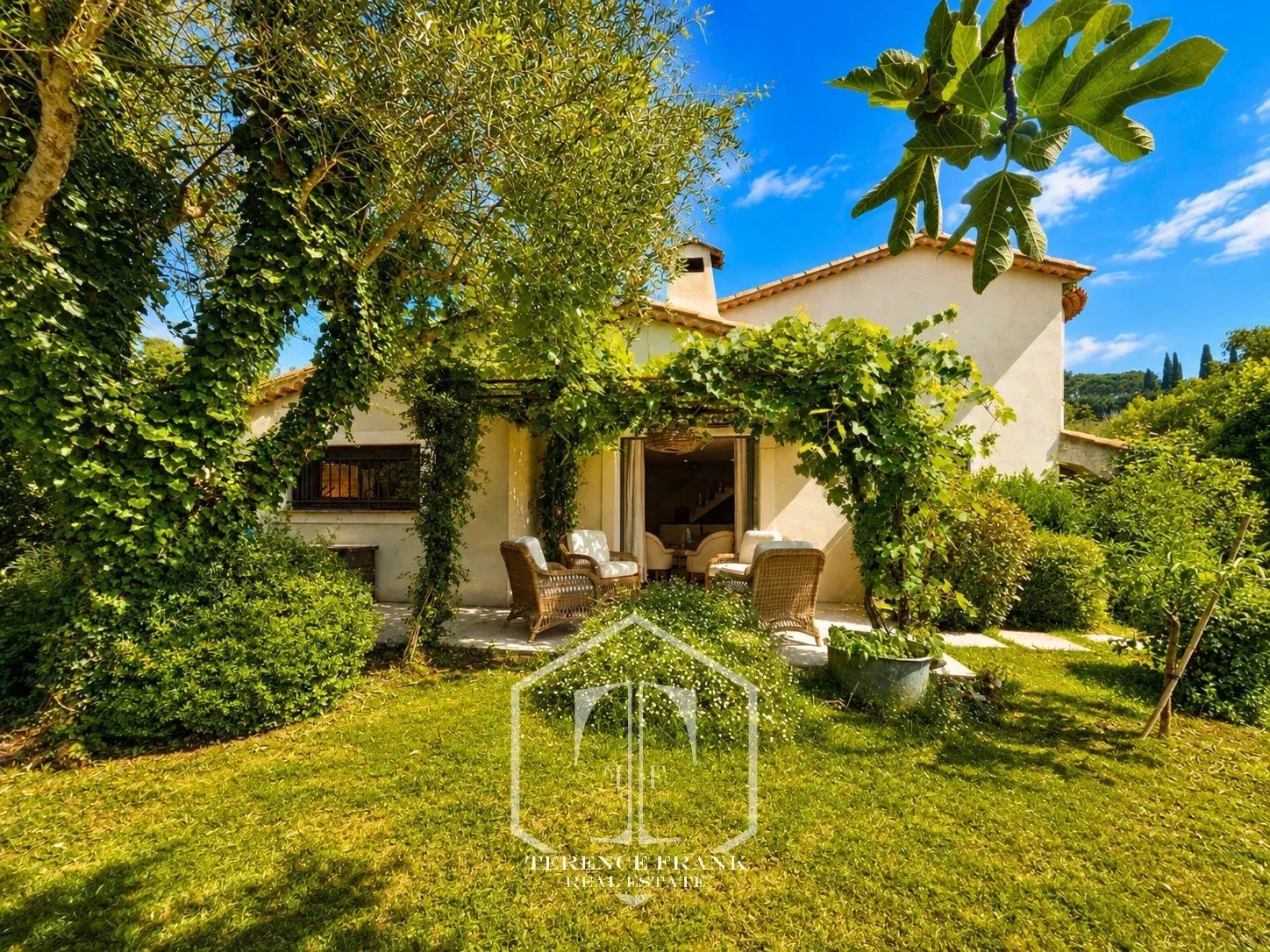 Maison à vendre, 241m², La Colle-sur-Loup