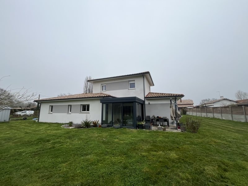 Maison à vendre, 136m², Mios