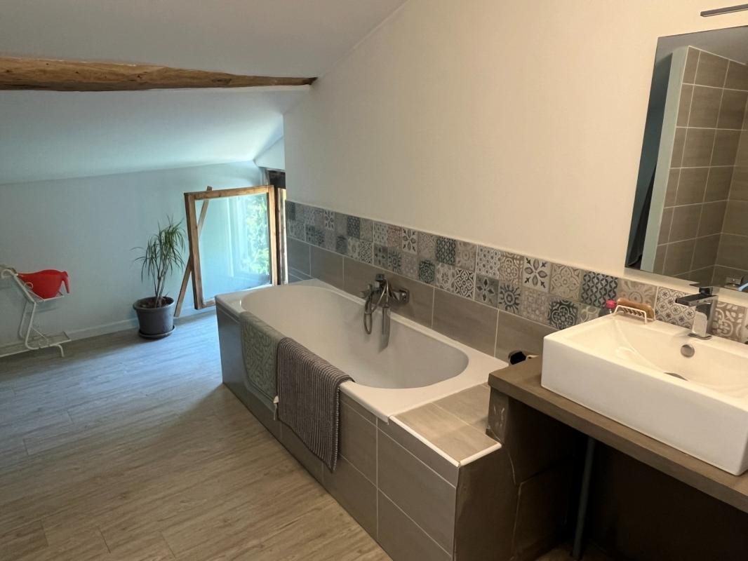 Maison à vendre, 164m², Puisseguin