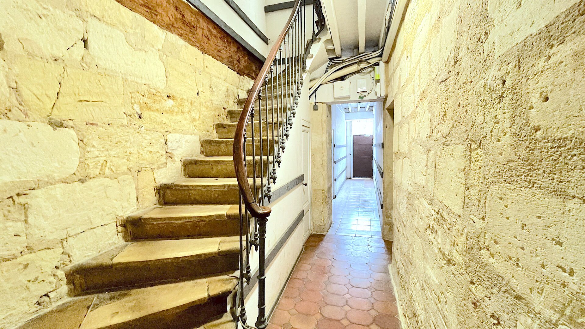 Appartement – Bordeaux, Les Pins-Francs, Caudéran - Vue 2