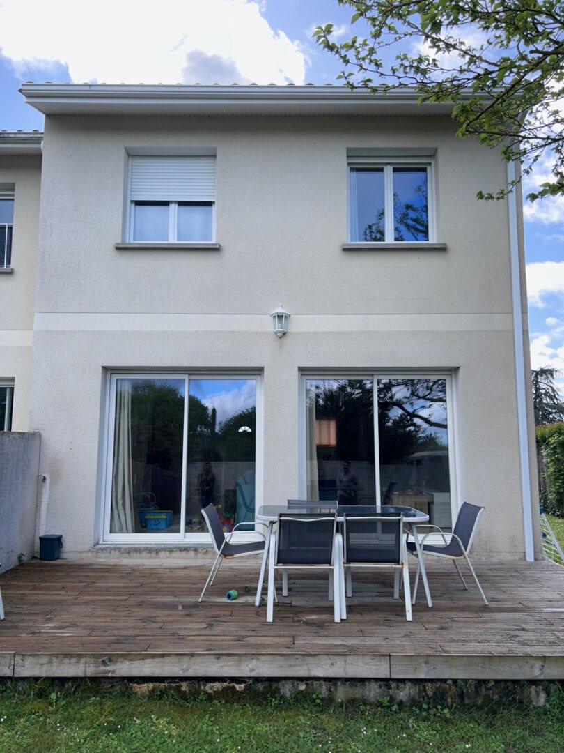 Maison à vendre, 102m², Prignac-et-Marcamps