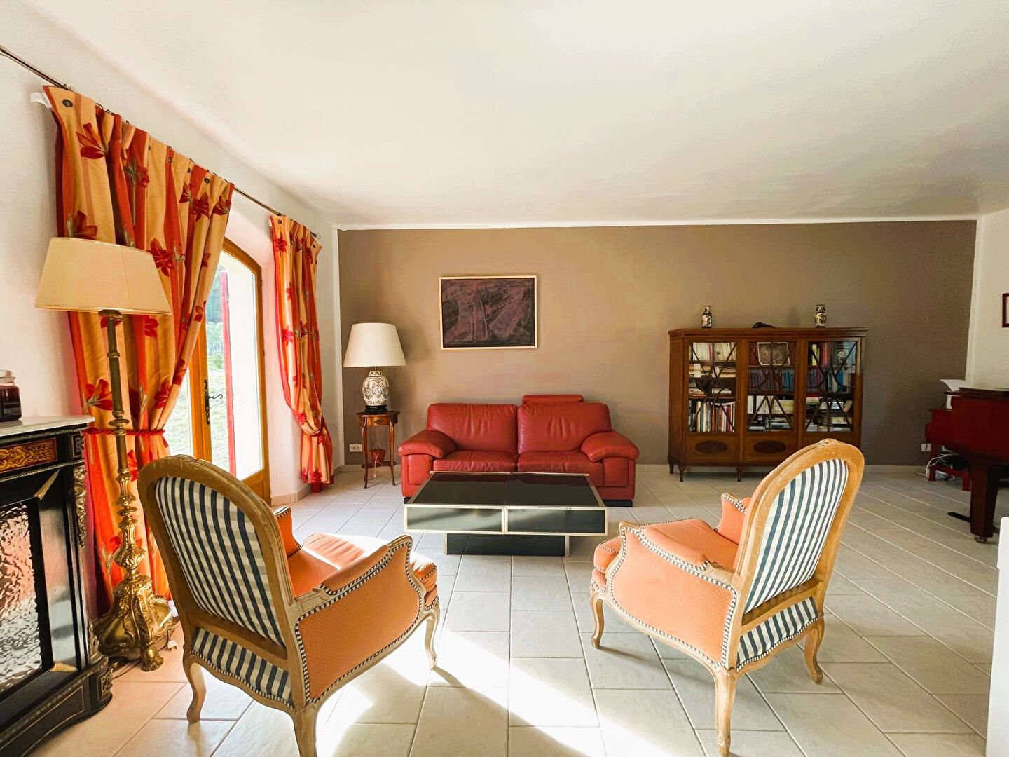 Maison à louer, 138m², Saint-Cannat