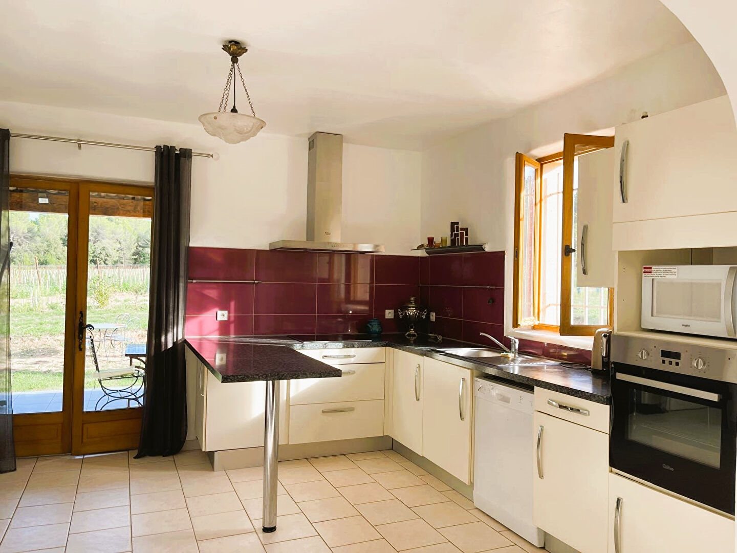 Maison à louer, 138m², Saint-Cannat