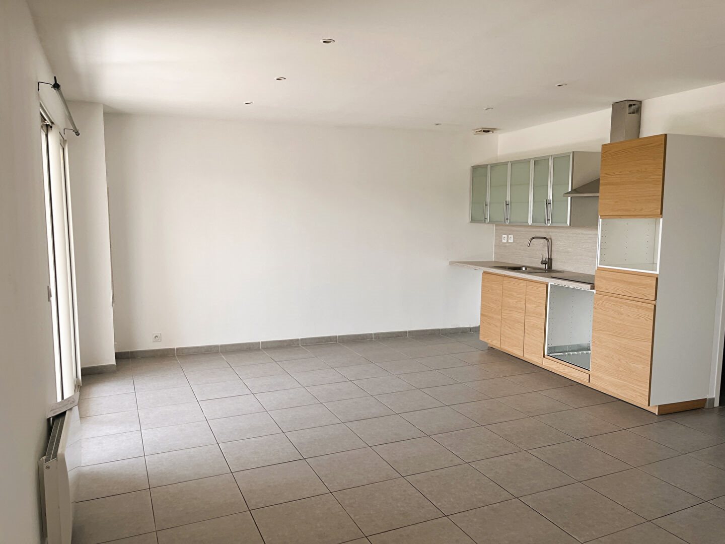 Appartement à louer, 92m², Lambesc