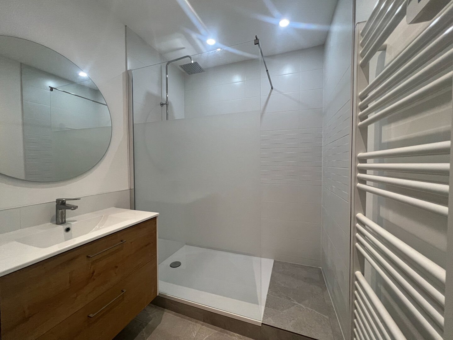 Appartement à louer, 66m², Marseille 8ème