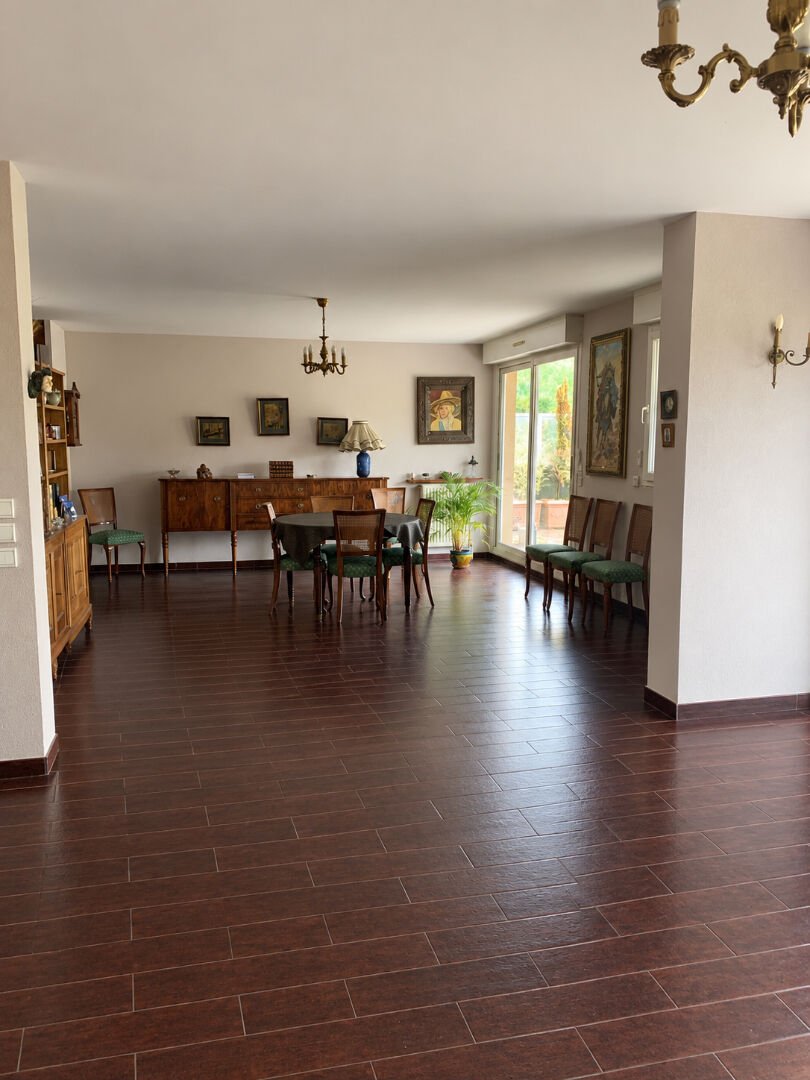 Appartement à louer, 120m², Plan-de-Cuques