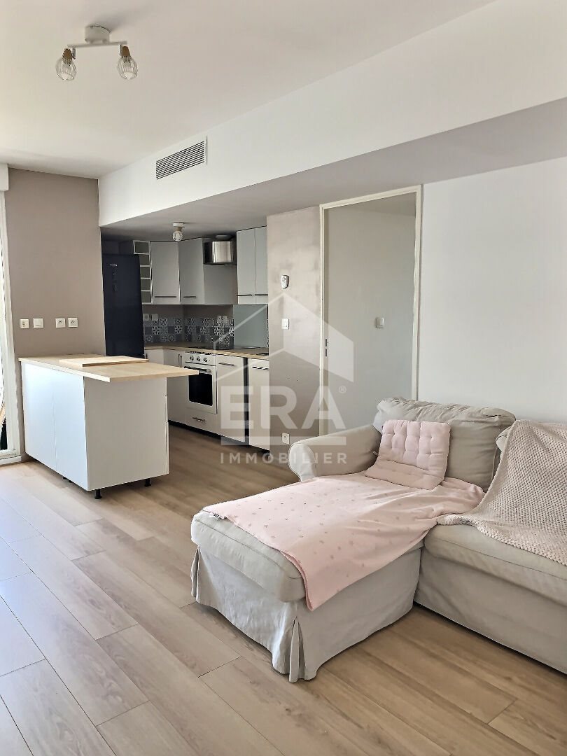Appartement à louer, 57m², Marseille 8ème