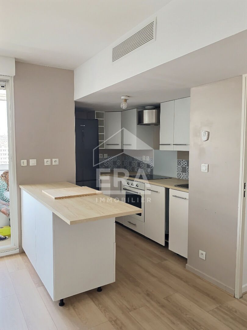 Appartement à louer, 57m², Marseille 8ème