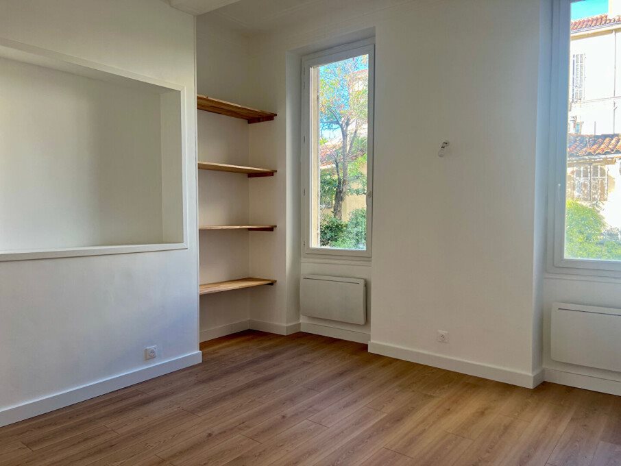 Appartement à louer, 66m², Marseille 8ème
