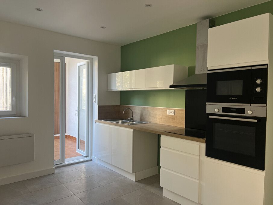 Appartement à louer, 66m², Marseille 8ème