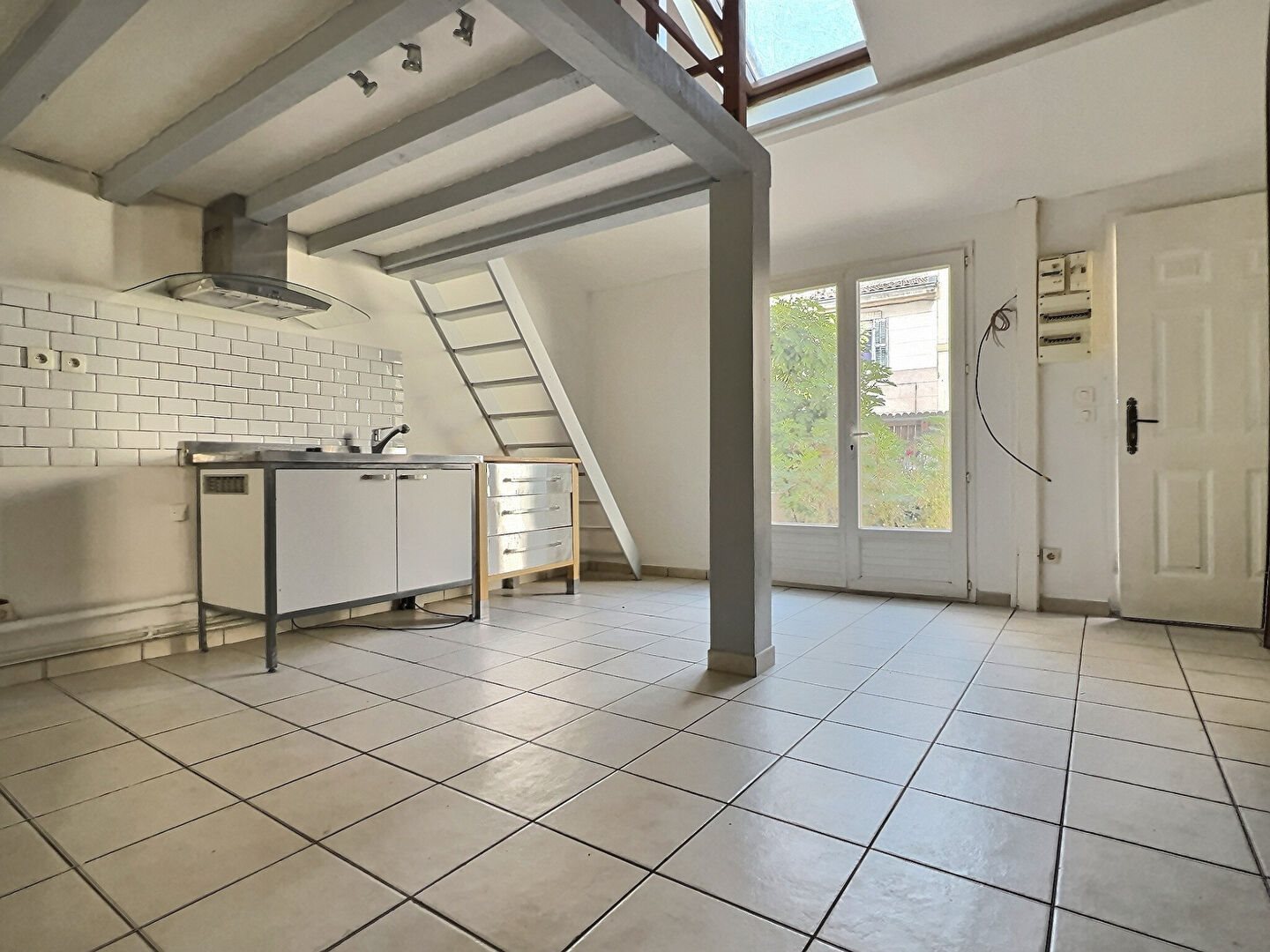 Maison à vendre, 27m², Marseille 5ème