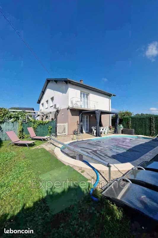 Maison à vendre, 180m², Sainte-Croix-en-Plaine
