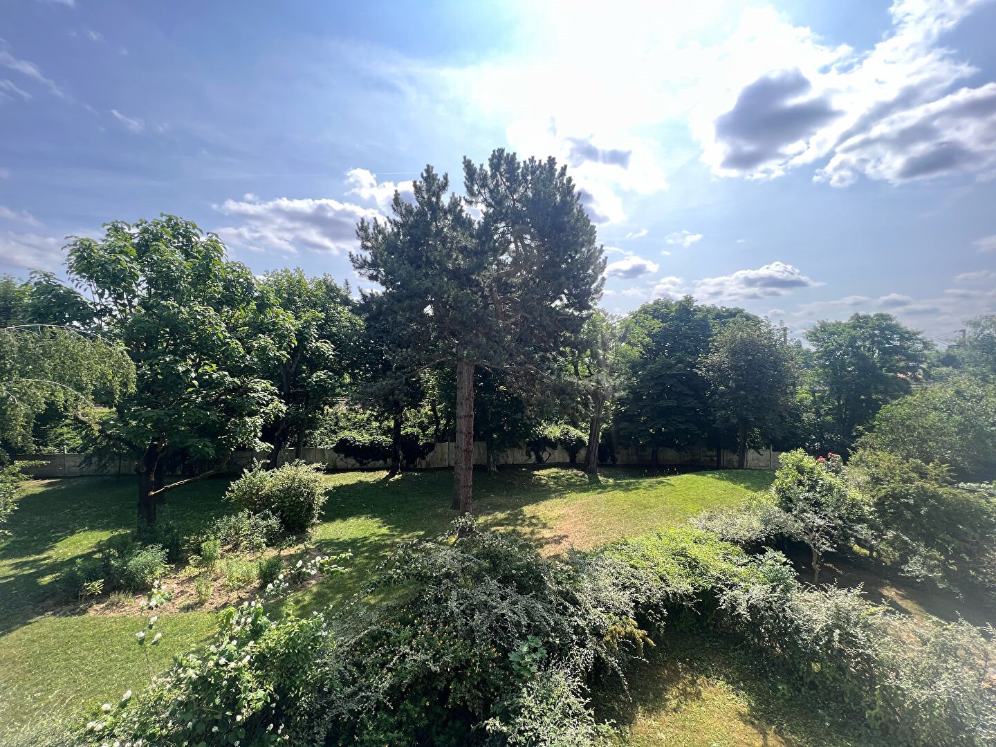 Appartement à vendre, 77m², Suresnes
