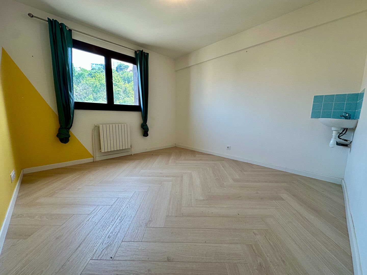 Appartement à louer, 90m², Bastia