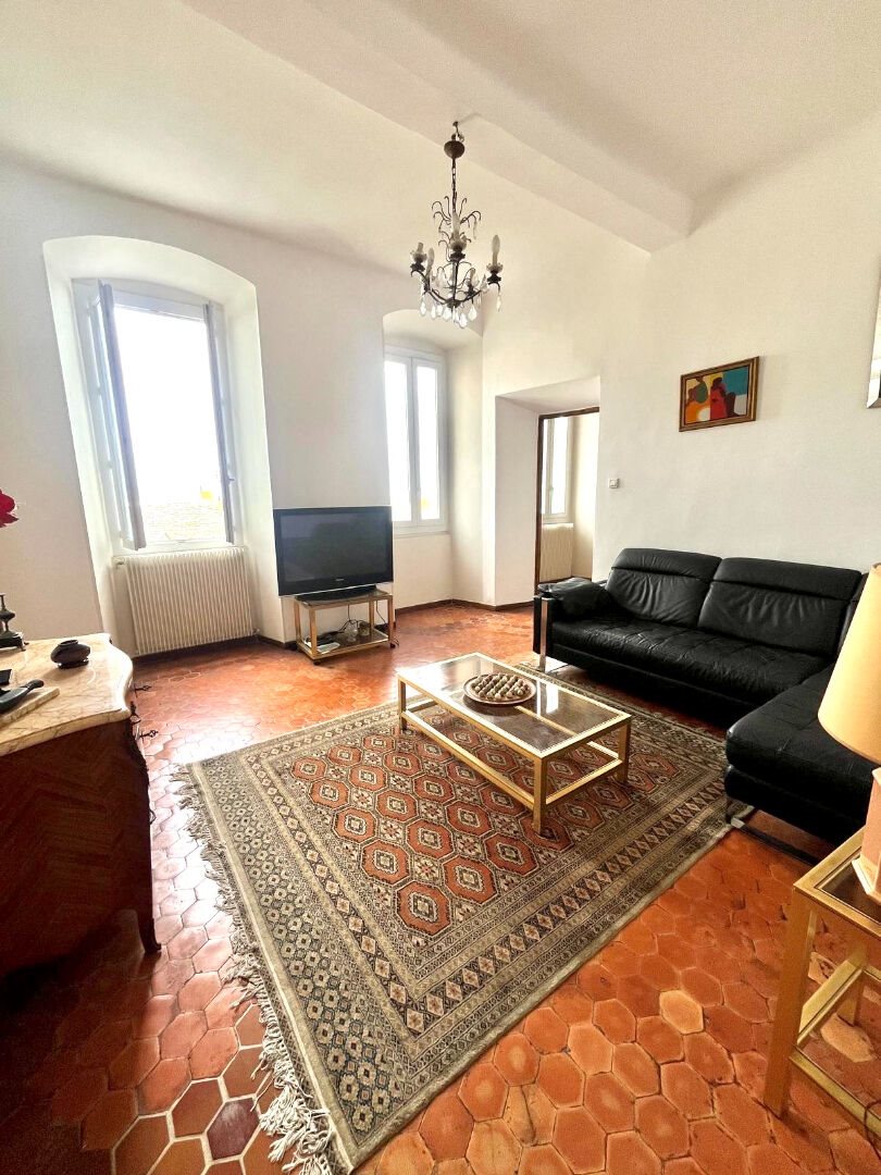 Appartement à louer, 91m², Bastia