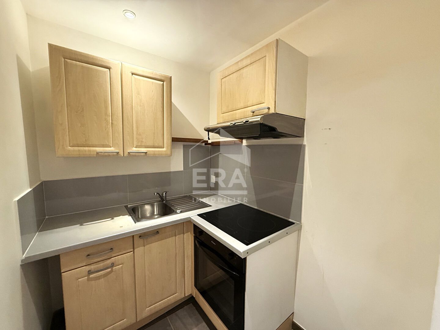 Appartement à vendre, 57m², Trets