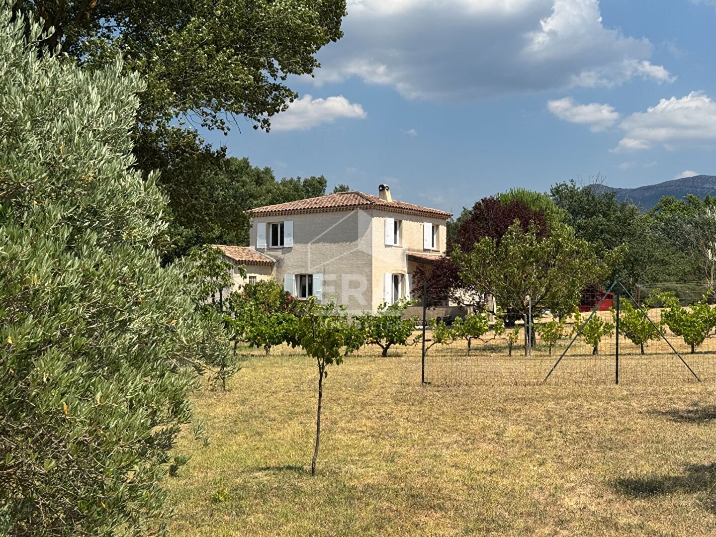 Maison à vendre, 133m², Trets
