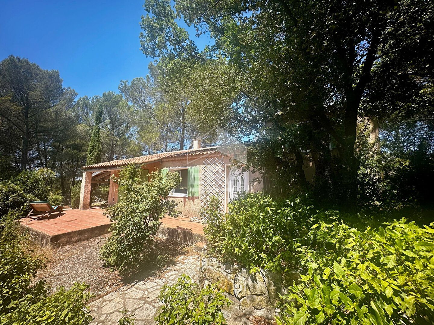 Maison à vendre, 108m², Châteauneuf-le-Rouge
