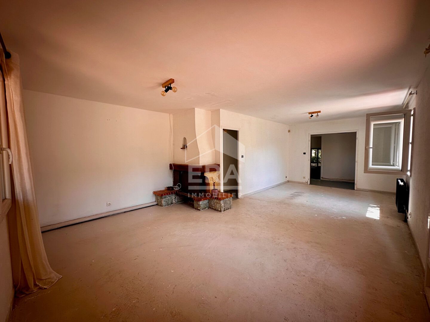 Maison à vendre, 108m², Châteauneuf-le-Rouge