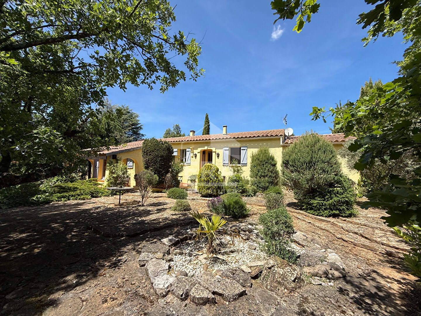 Maison à vendre, 117m², Saint-Maximin-la-Sainte-Baume