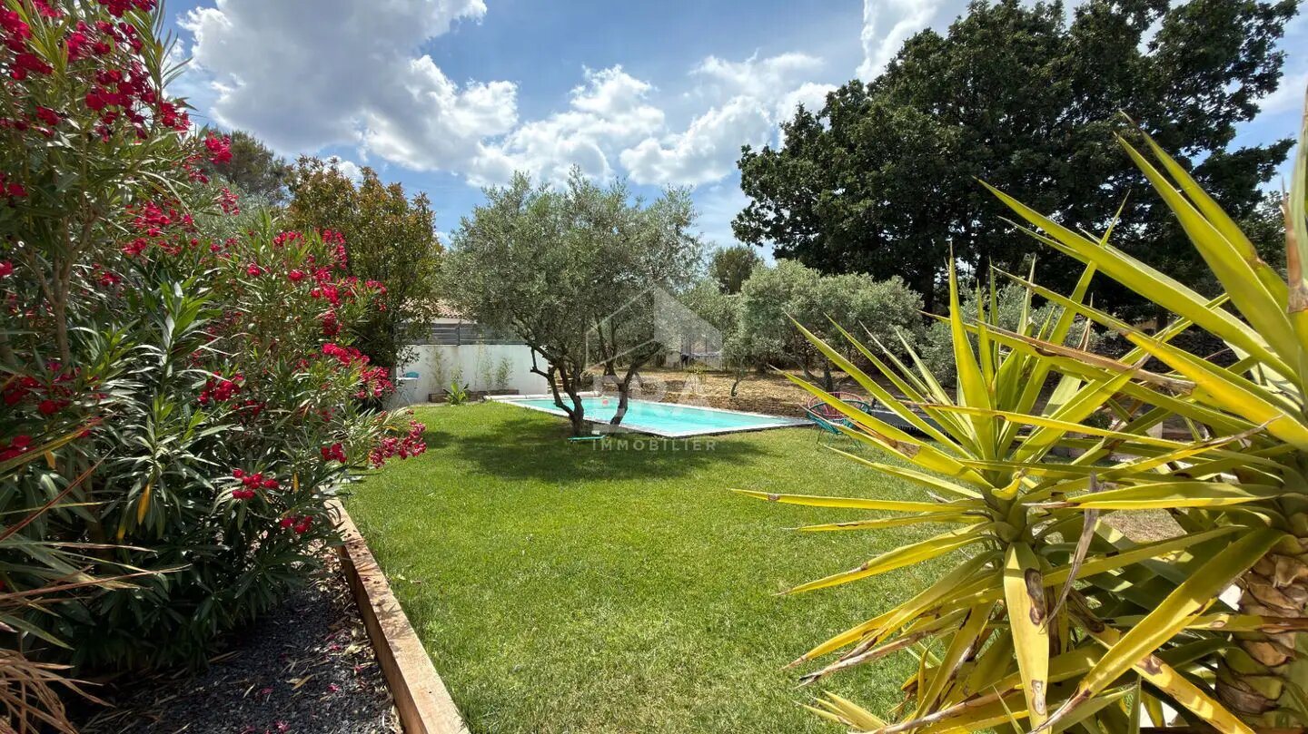 Maison à vendre, 110m², Saint-Maximin-la-Sainte-Baume