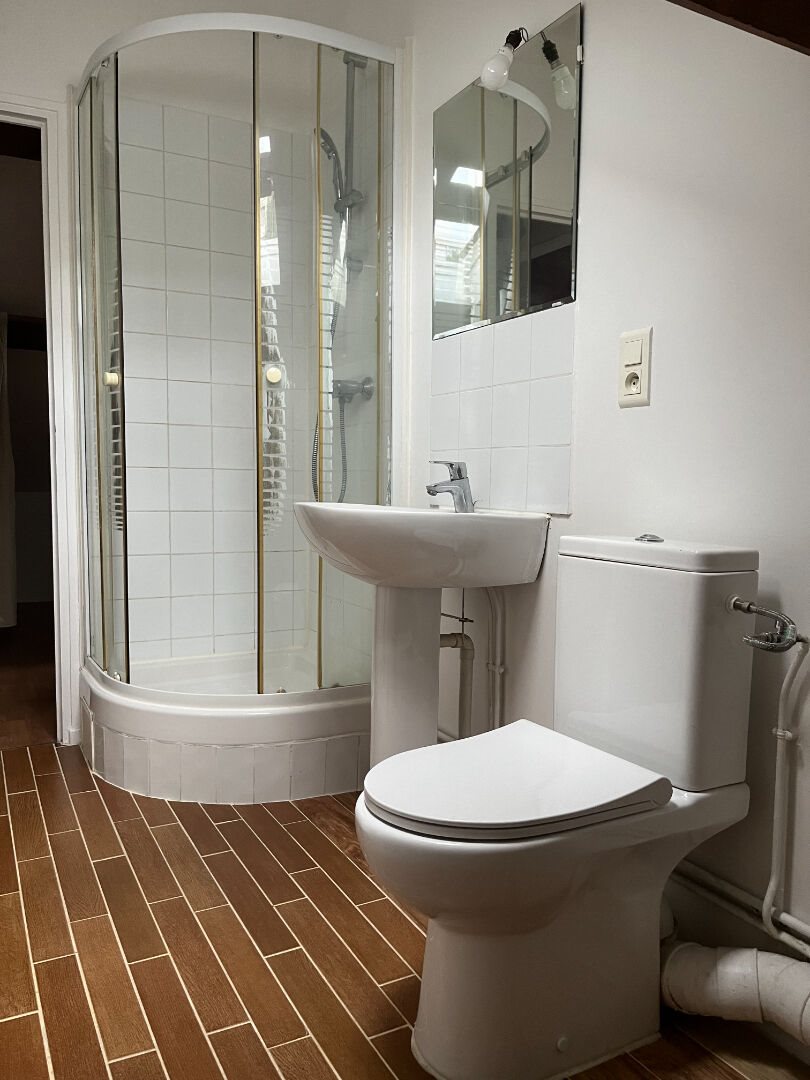 Appartement à louer, 30m², Saint-Cyr-l'Ecole