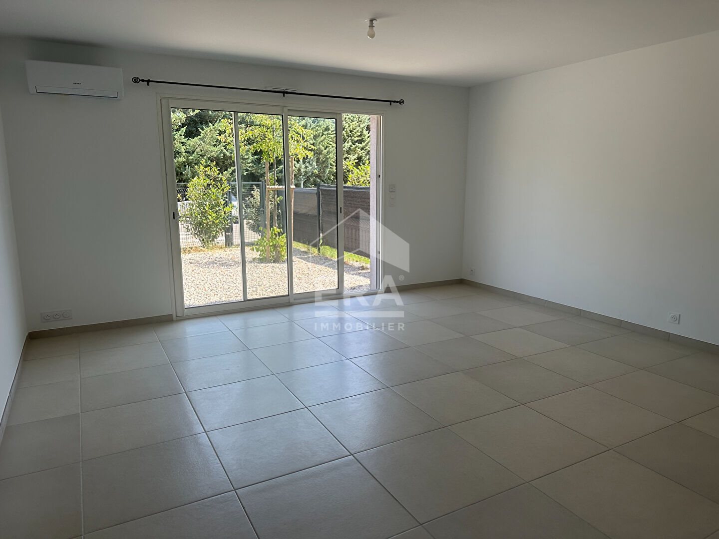 Appartement à louer, 70m², Volx