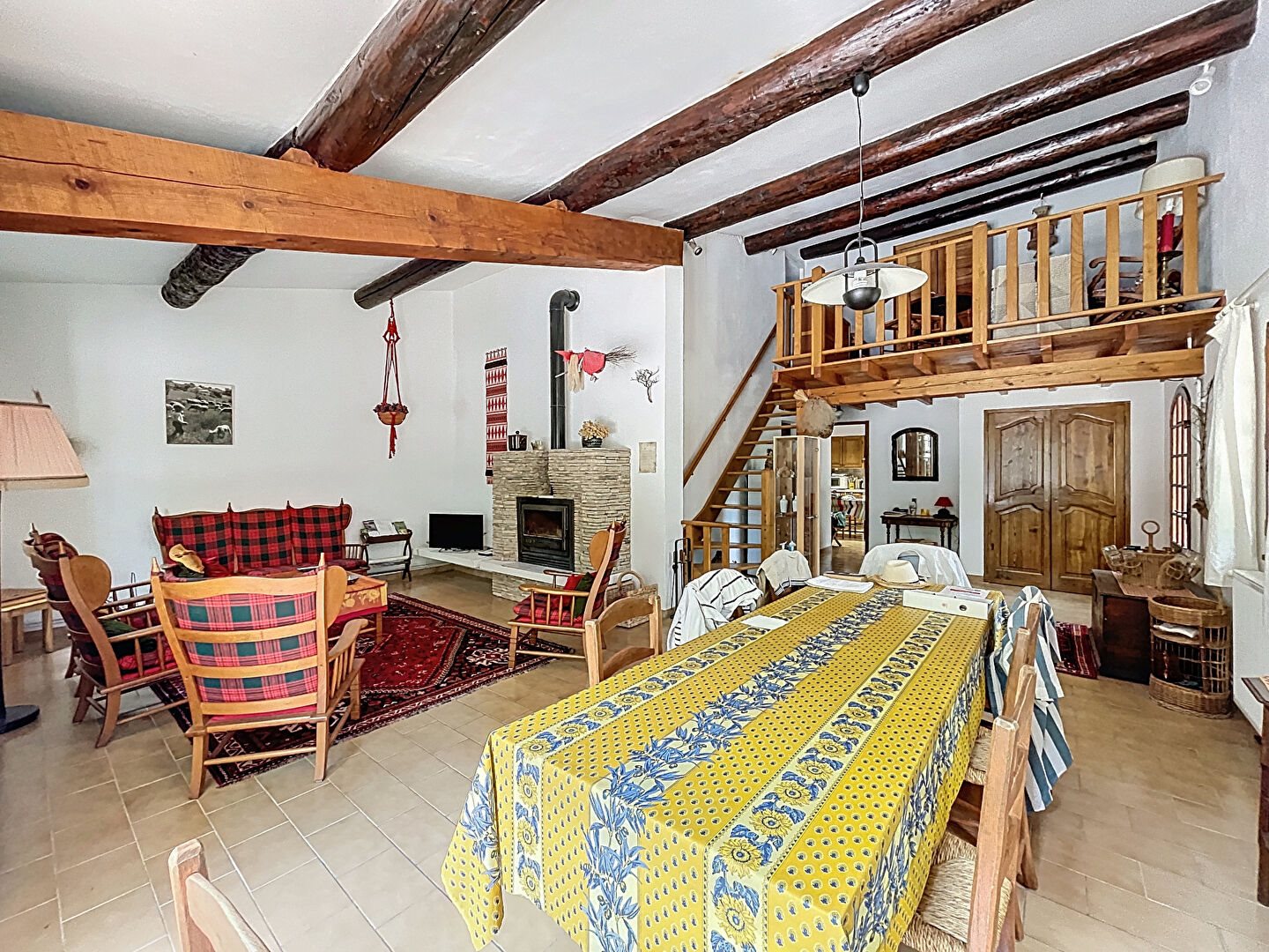 Maison à vendre, 132m², Vachères