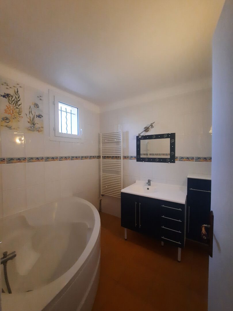 Maison à louer, 178m², Beaumont-de-Pertuis