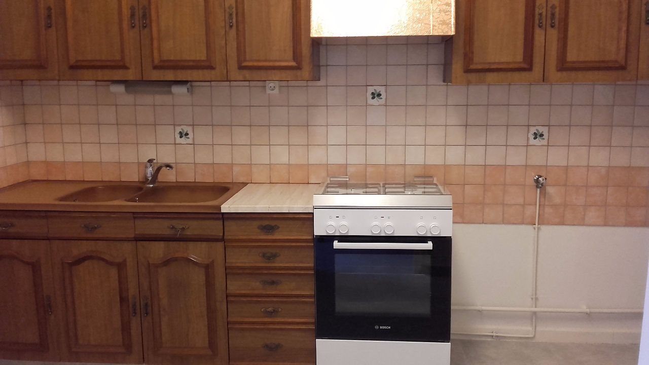Maison à louer, 53m², Oraison