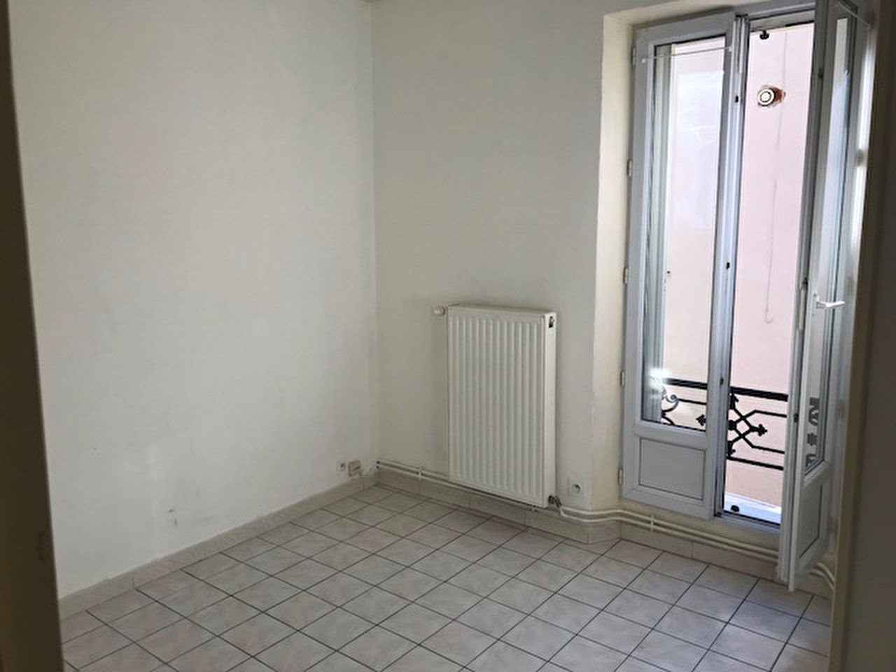 Maison à louer, 53m², Oraison