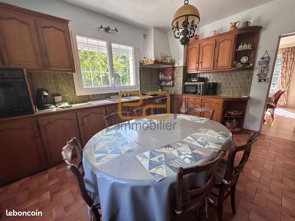 Maison à vendre, 223m², Saint-Longis