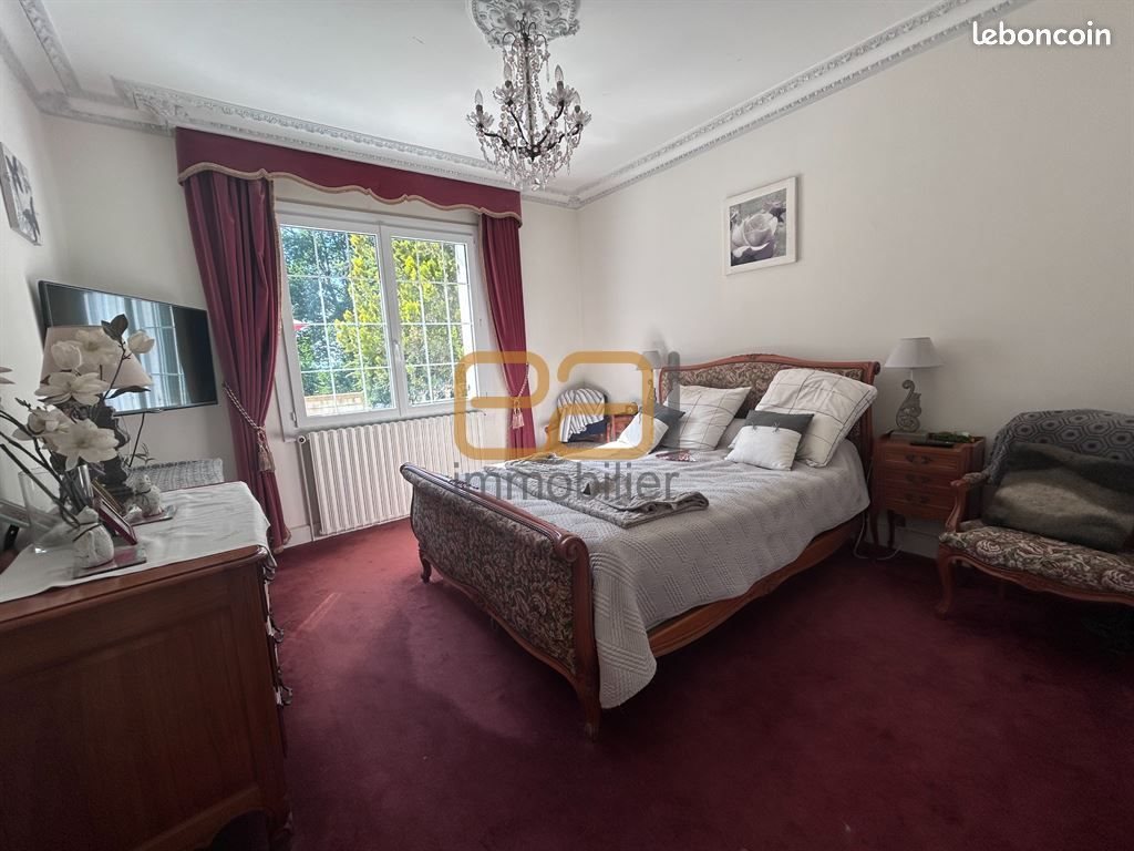 Maison à vendre, 223m², Saint-Longis