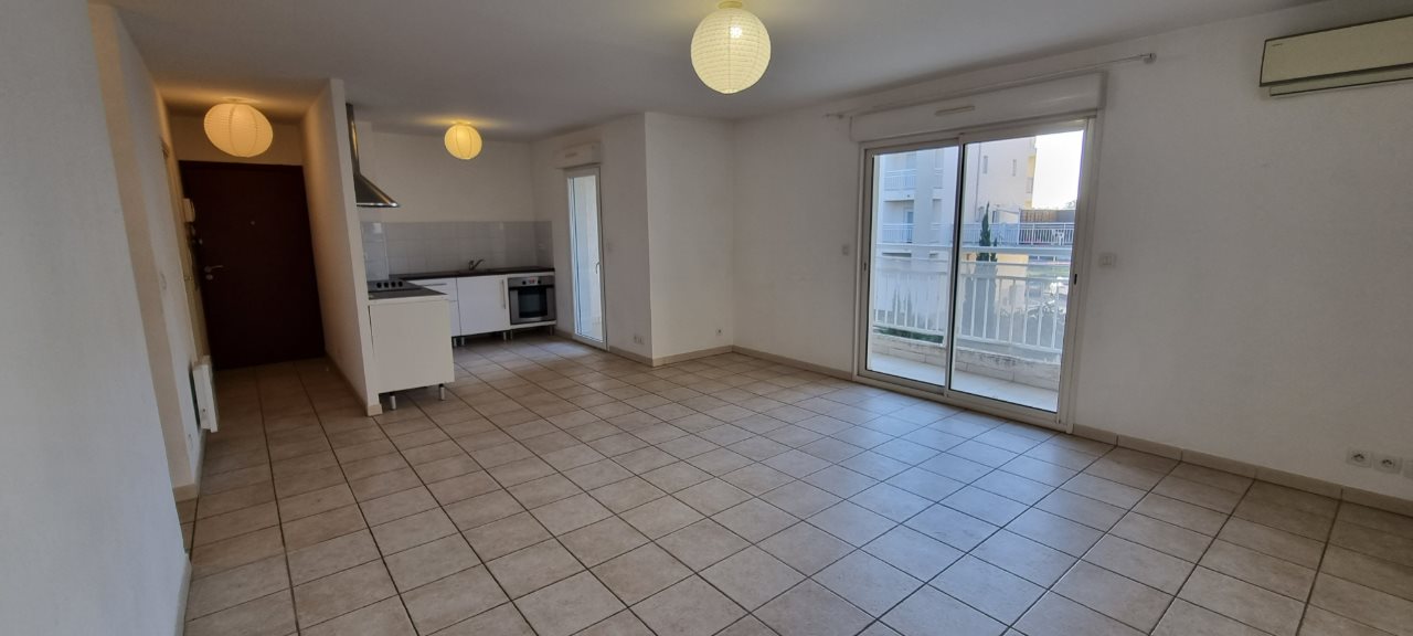 Appartement à louer, 70m², Lucciana