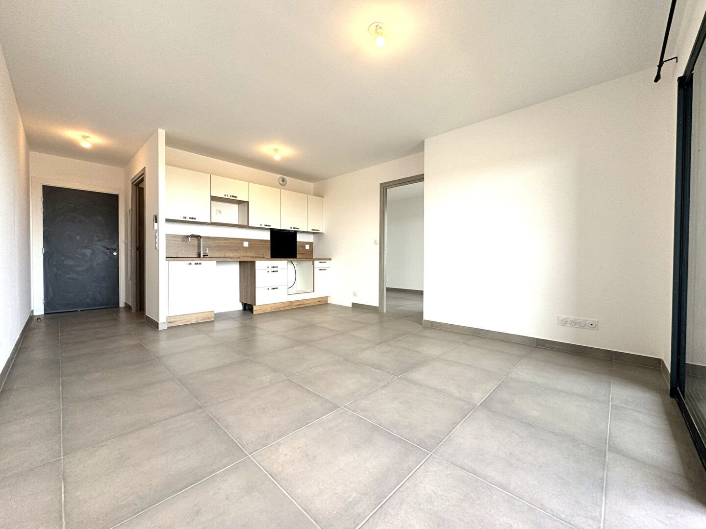 Appartement à louer, 42m², Venzolasca